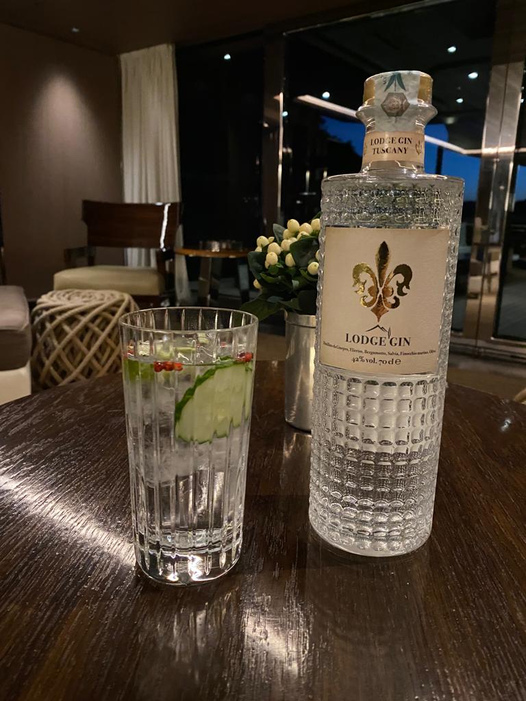 Lodge Gin